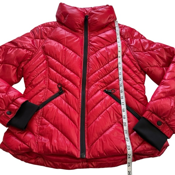 GUESS Women’s Storm Cuffs Quilted Transitional Red Puffer Jacket Size Large - Picture 13 of 16